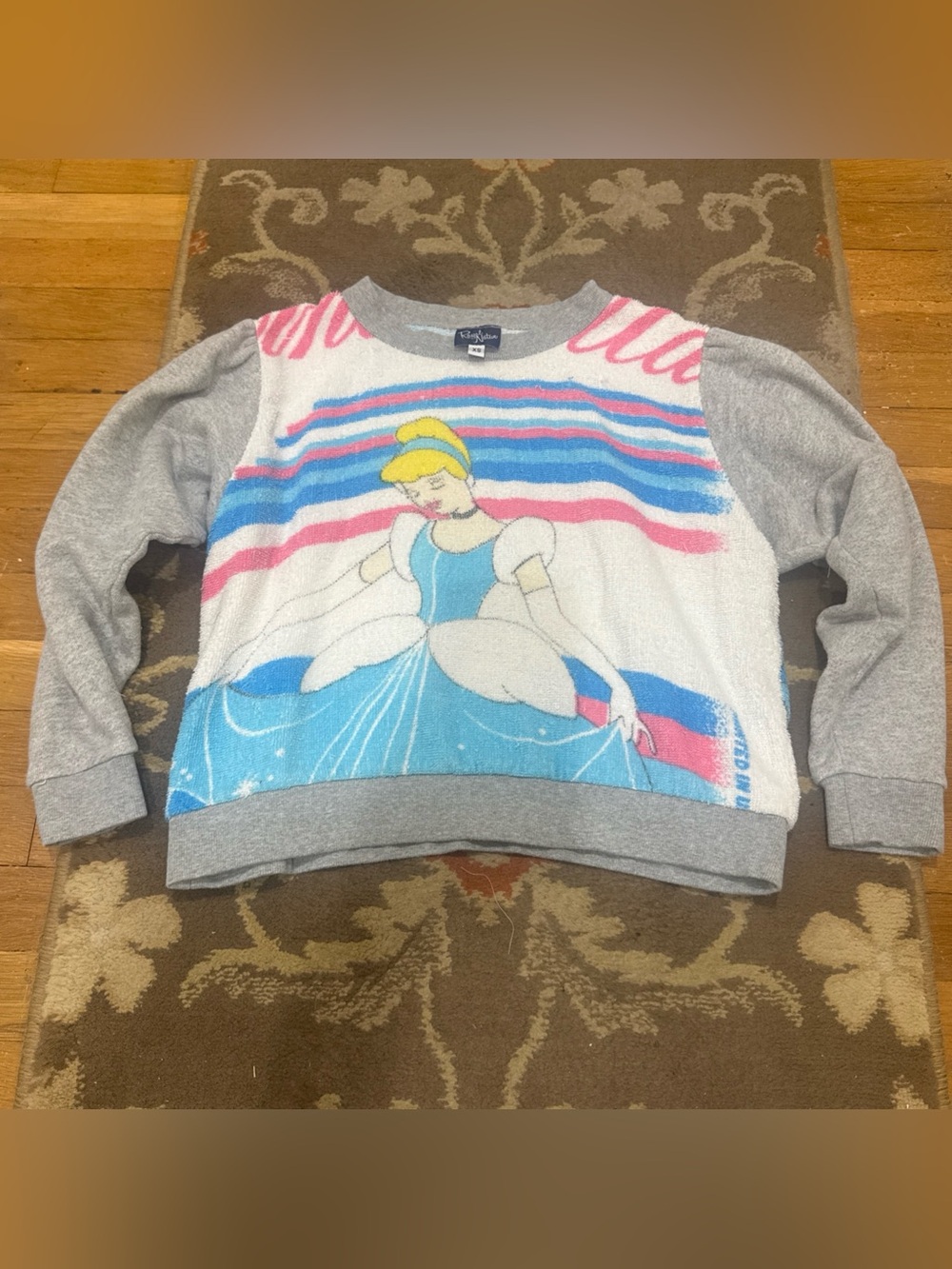 Royal Native Cinderella Lake Sweatshirt Sz XS One of a Kind